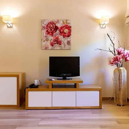 Sol I - Pool And Garden & Gym & Villa Albufeira